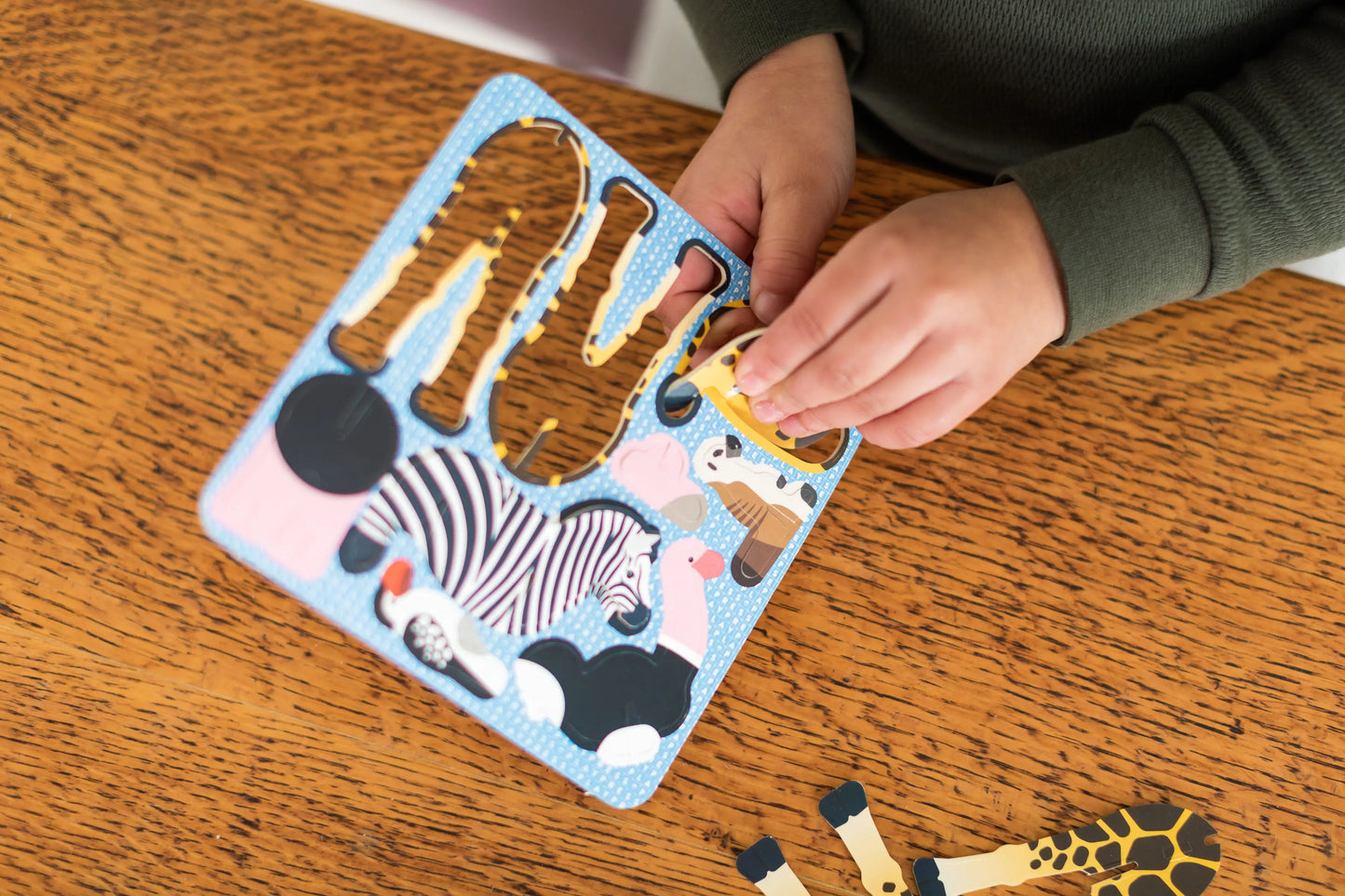 Set Chwarae Pop-out Savannah Animals