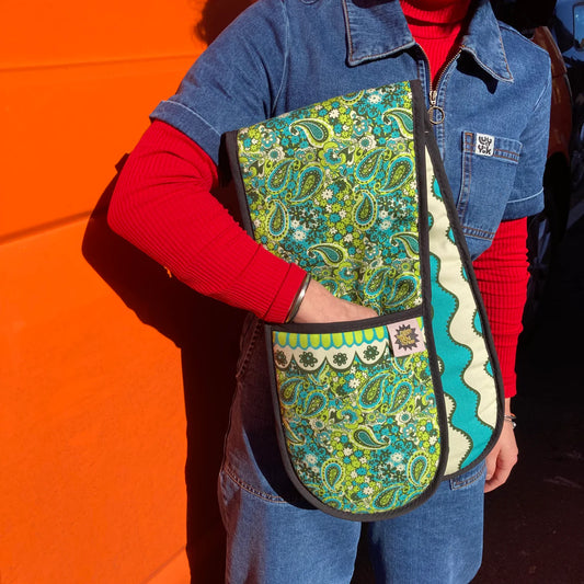 Green Paisley Double Oven Glove
